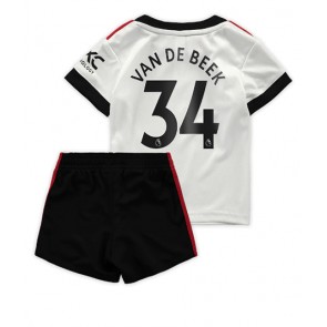 Manchester United Donny van de Beek #34 babykläder Bortatröja barn 2022-23 Korta ärmar (+ Korta byxor)
